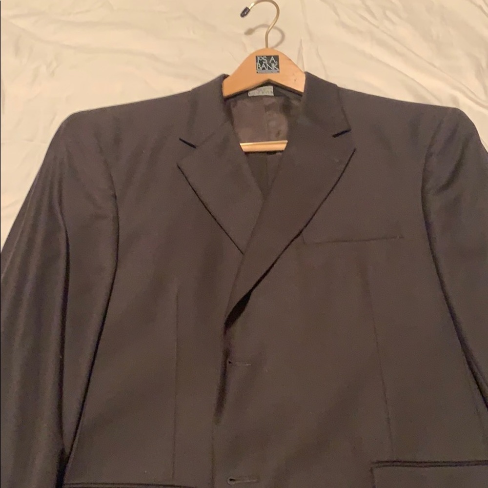 Men’s Jos A Bank Olive Business Suit